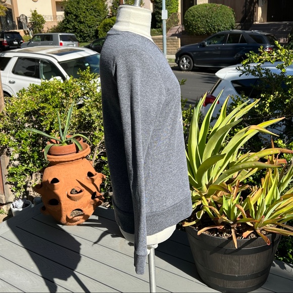 CHAMPION University of Notre Dame Crewneck Sweatshirt Size Women’s Medium - Picture 3 of 7